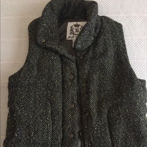 Cozy zip up vest